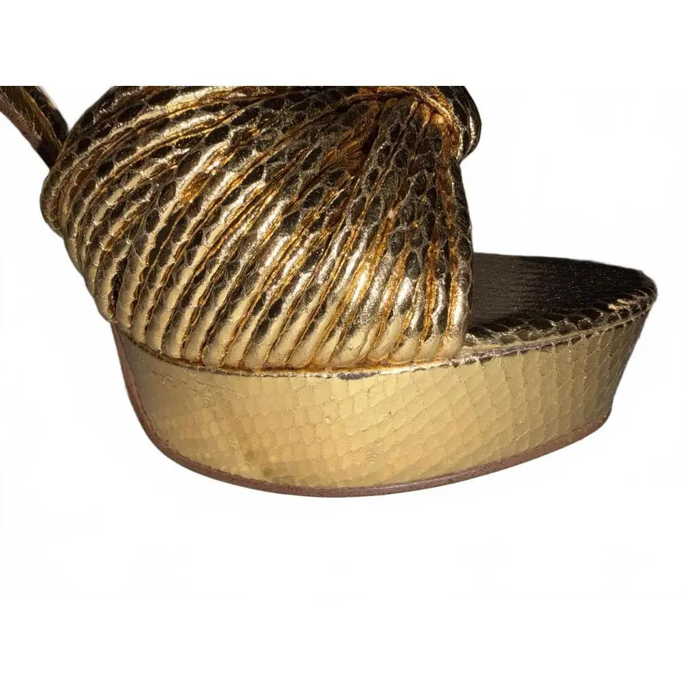 Jessica Simpson Gold Metallic Snake Platform Sandals Size 8.5M - Picture 4 of 7